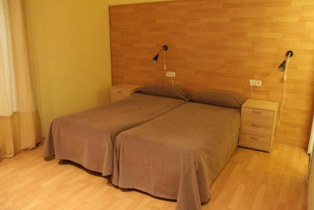 Guest house Hostal Baires Barcelona Spain
